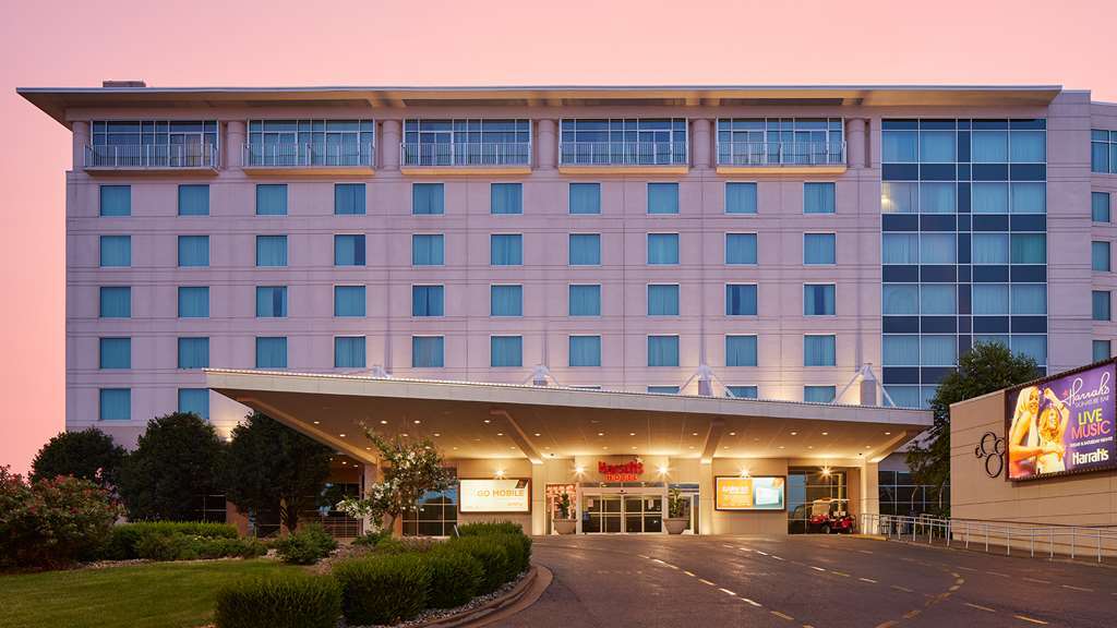 Harrah's & Casino